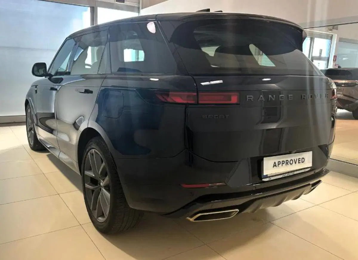 Land Rover Range Rover Sport usata a Venezia (2)