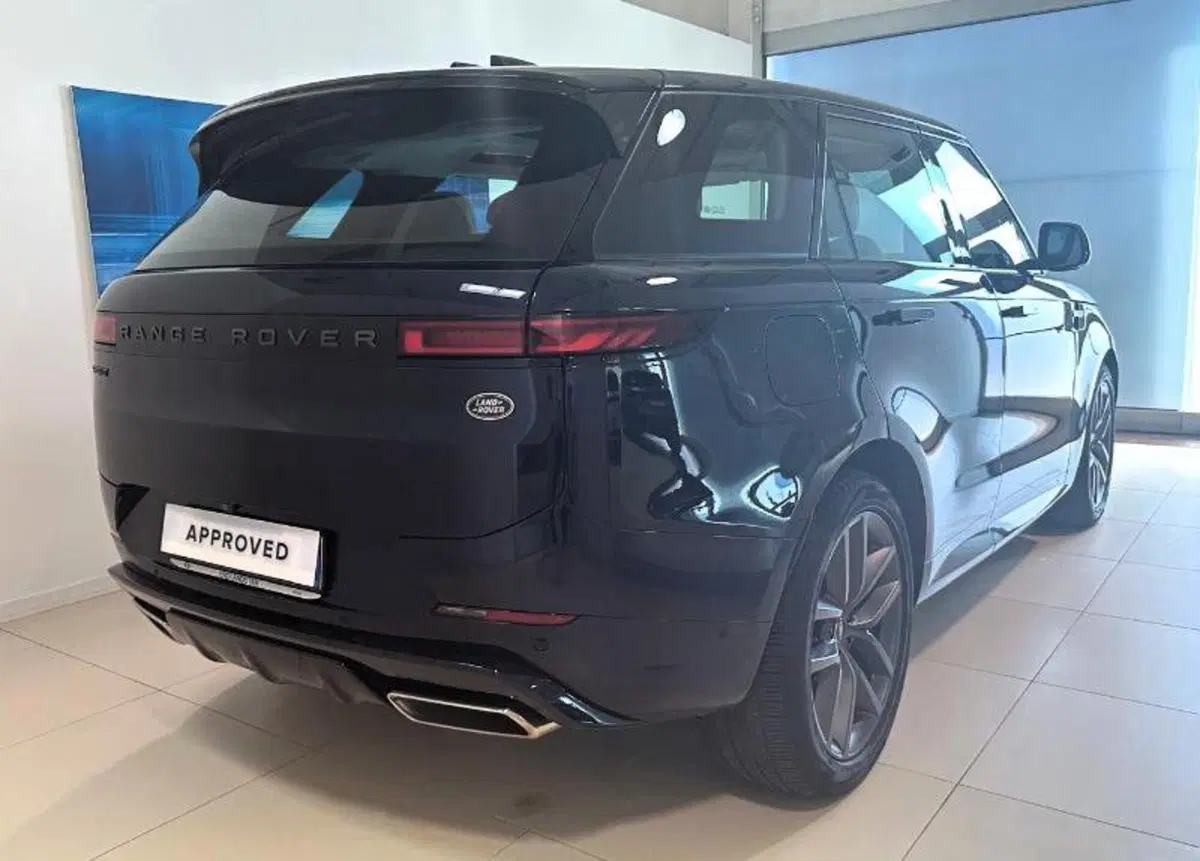 Land Rover Range Rover Sport usata a Venezia (4)