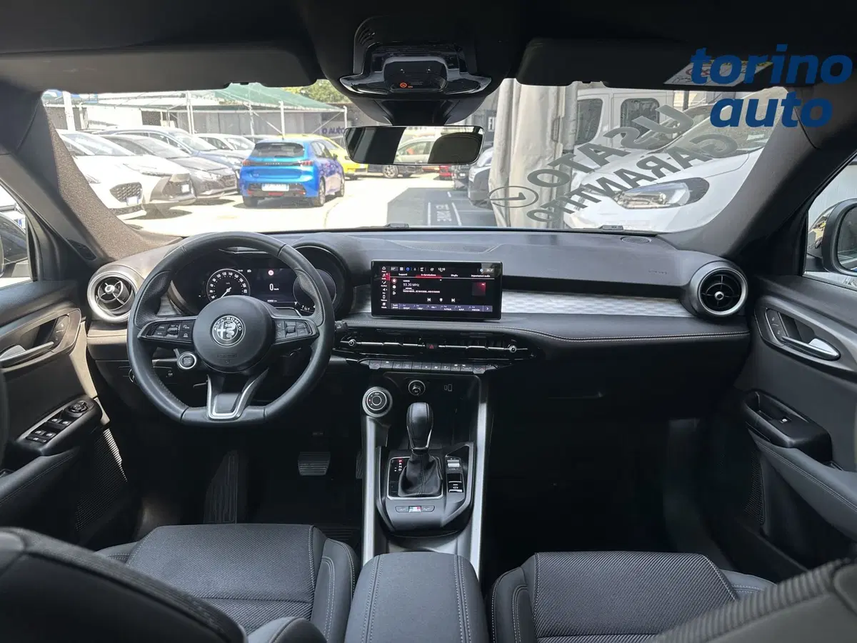 Alfa Romeo Tonale usata a Cuneo (12)