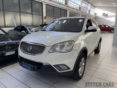 Ssangyong Korando 2.0 e-XDi 175 CV 2WD MT Classy Navi del 2013 usata a Seveso