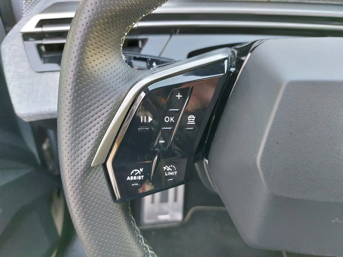 Peugeot 3008 usata a Pavia (10)