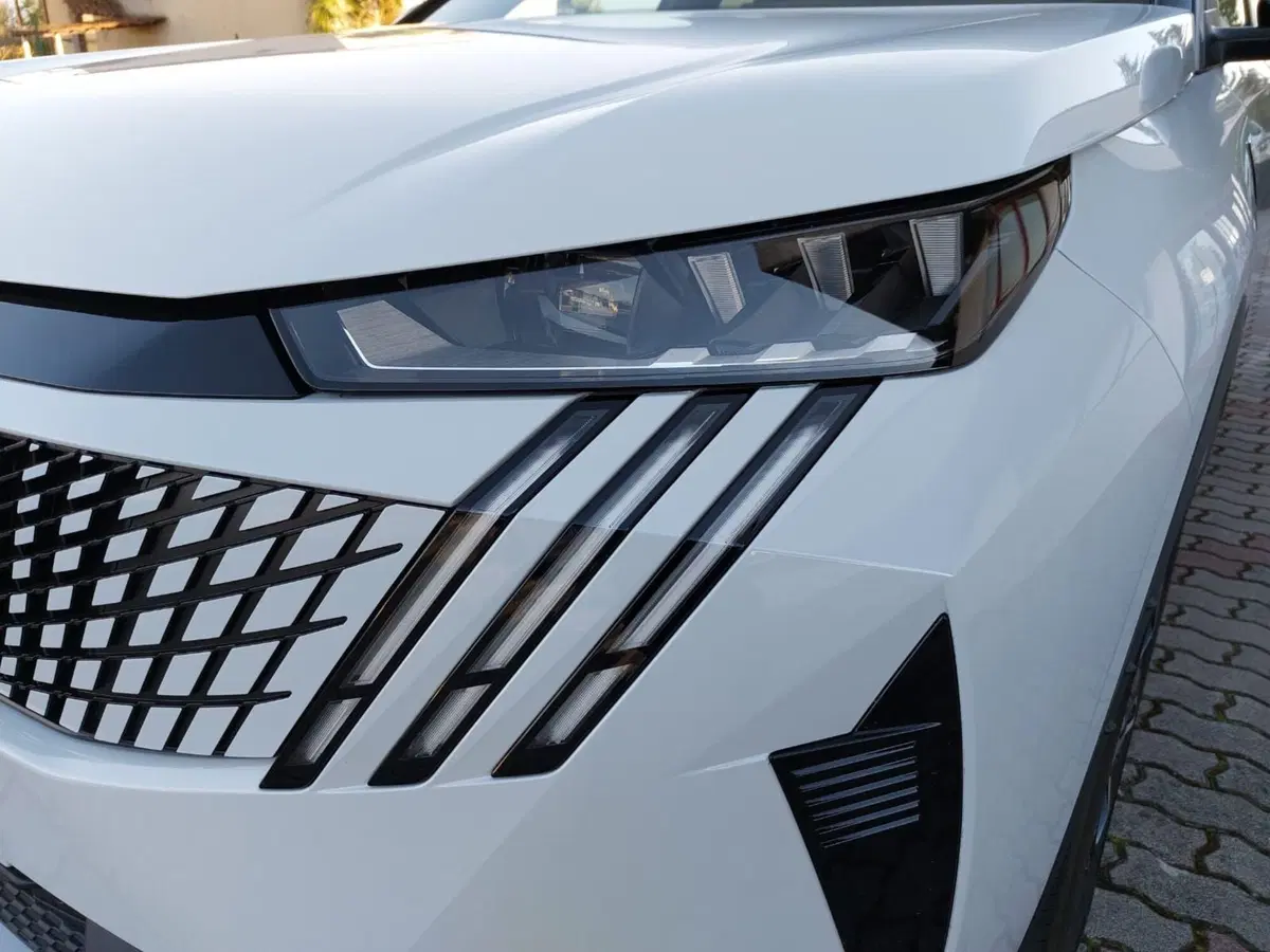 Peugeot 3008 usata a Pavia (12)