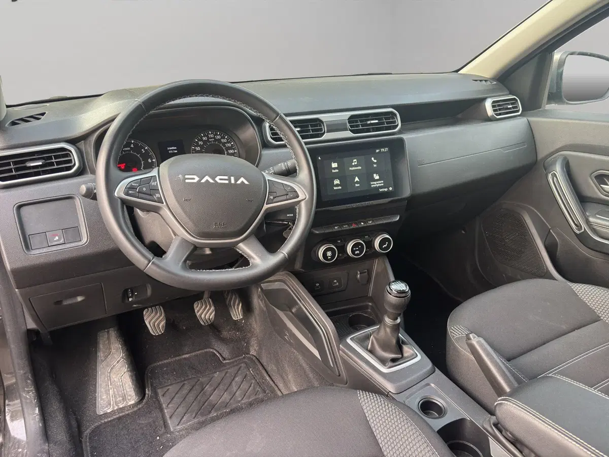 Dacia Duster usata a Macerata (9)