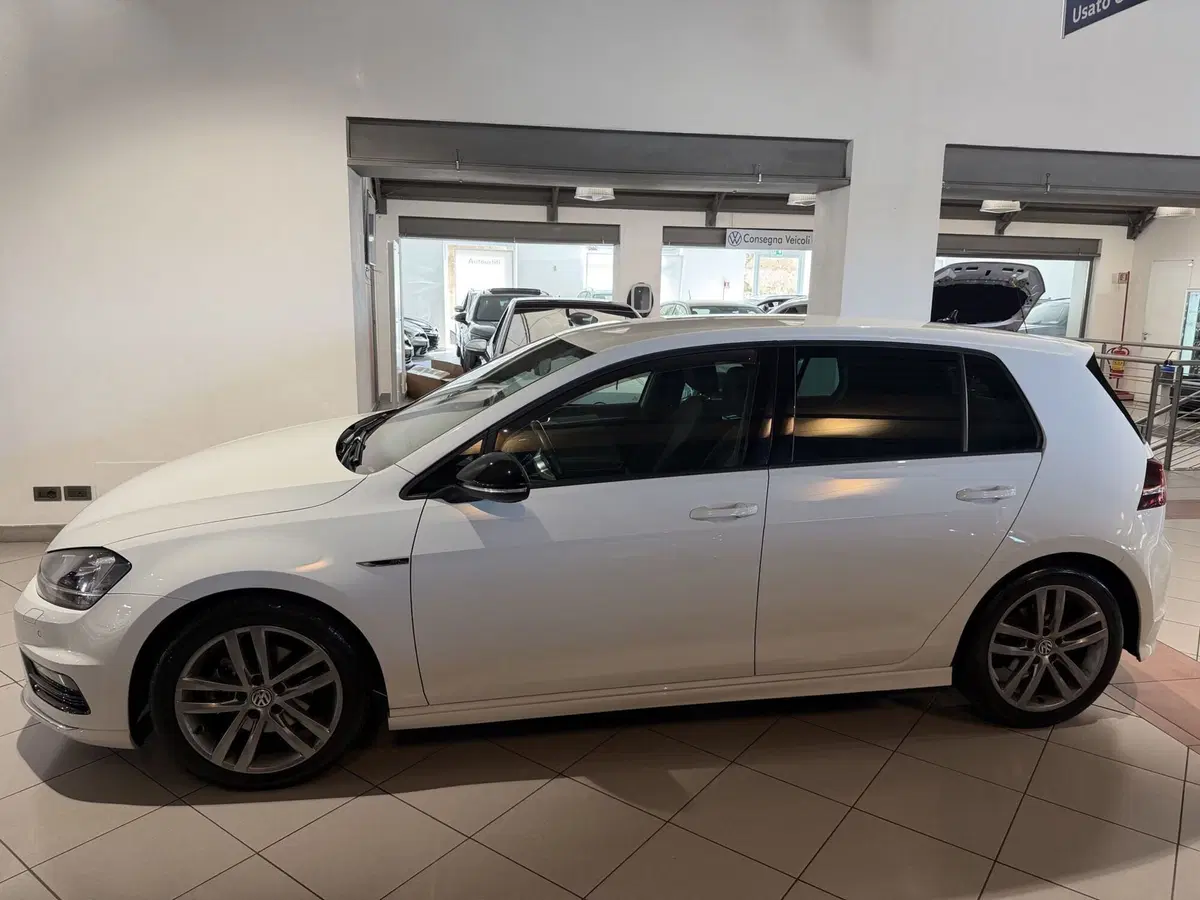Volkswagen Golf usata a Genova (2)