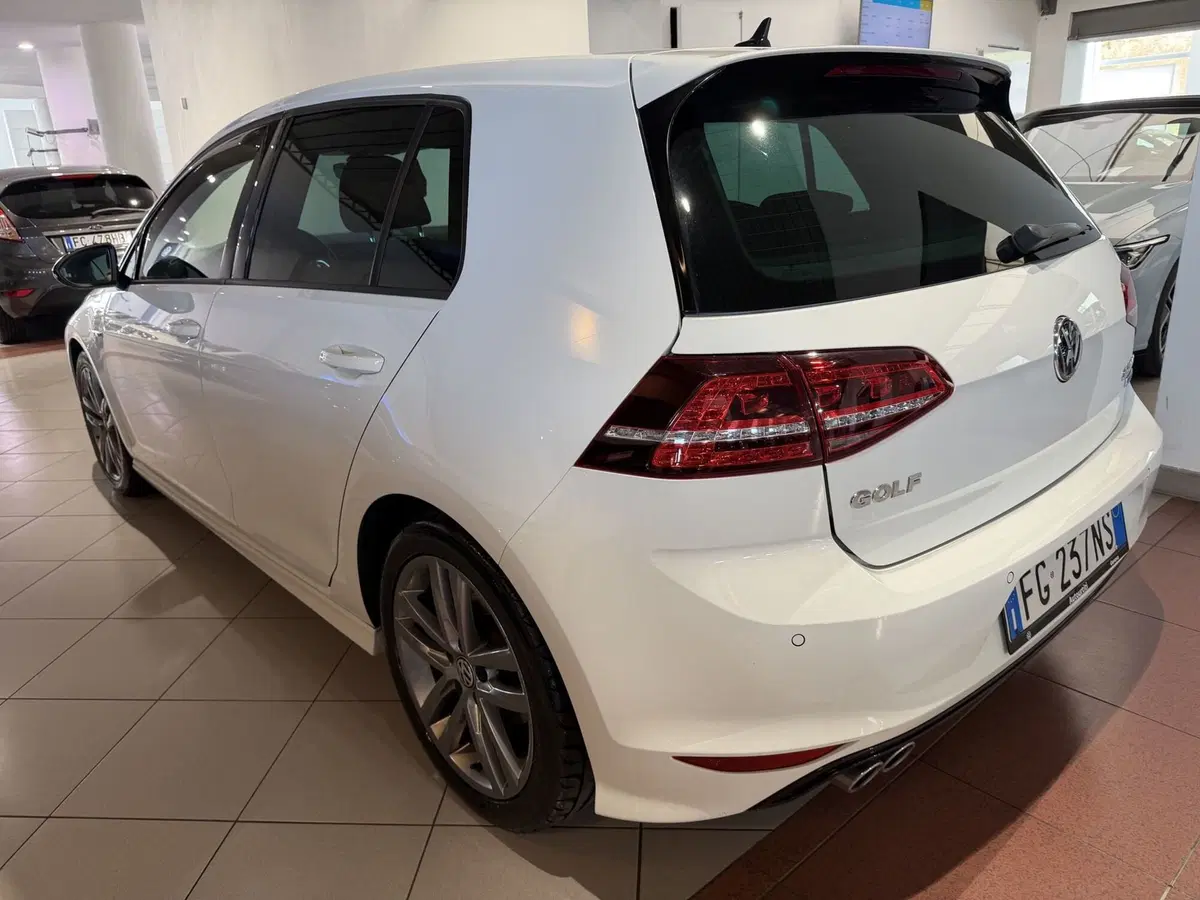 Volkswagen Golf usata a Genova (3)