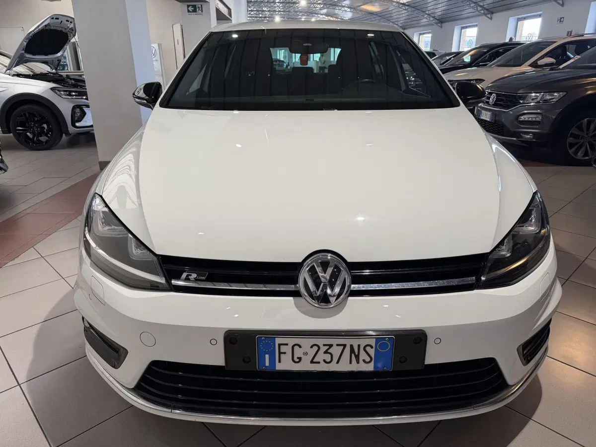 Volkswagen Golf usata a Genova (7)