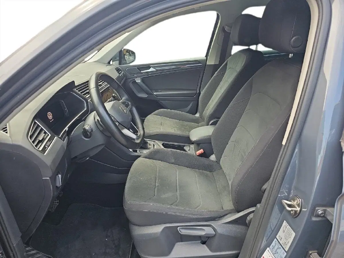 Volkswagen Tiguan usata a Lecco (11)