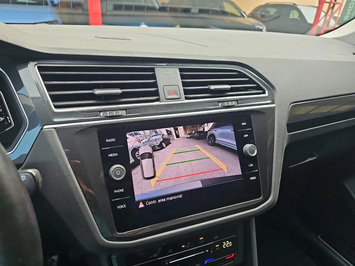 Volkswagen Tiguan usata a Lecco (14)