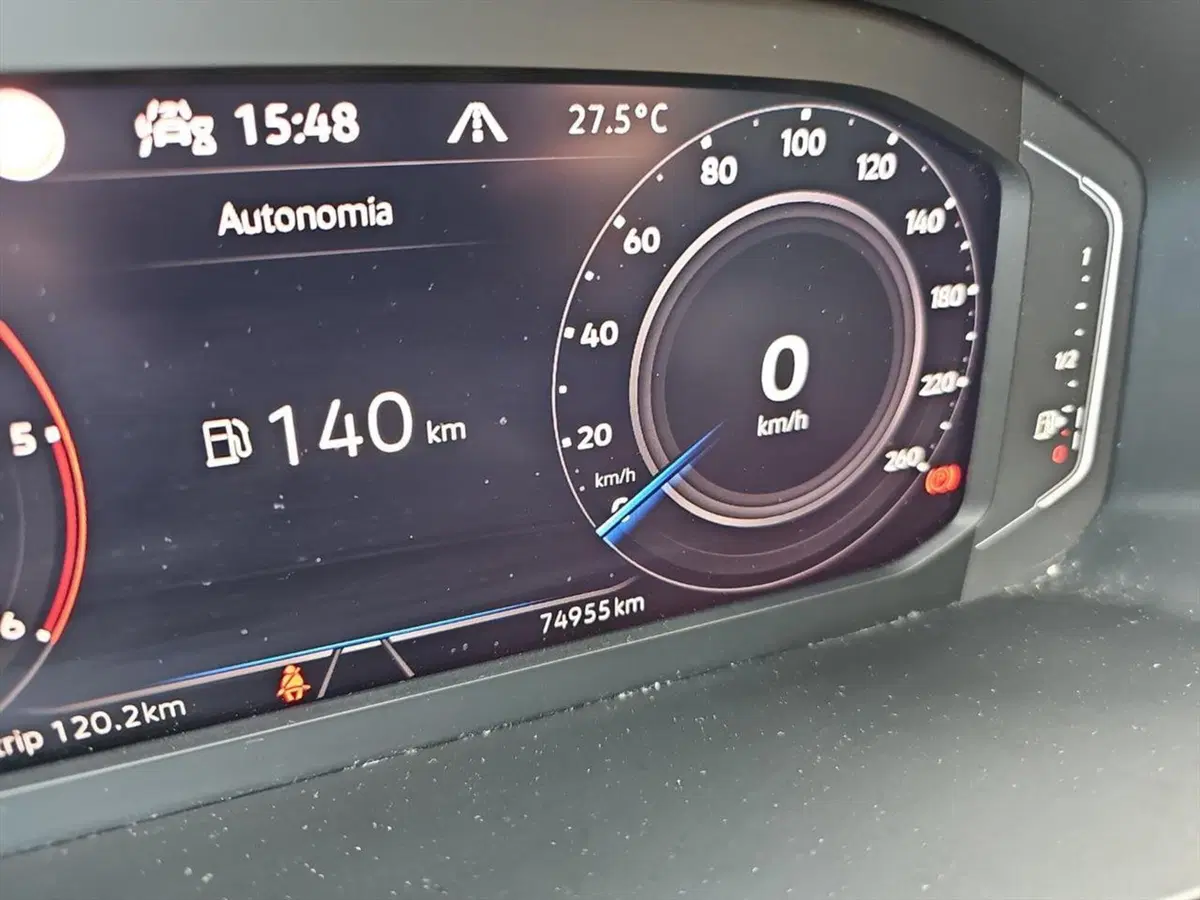 Volkswagen Tiguan usata a Lecco (15)