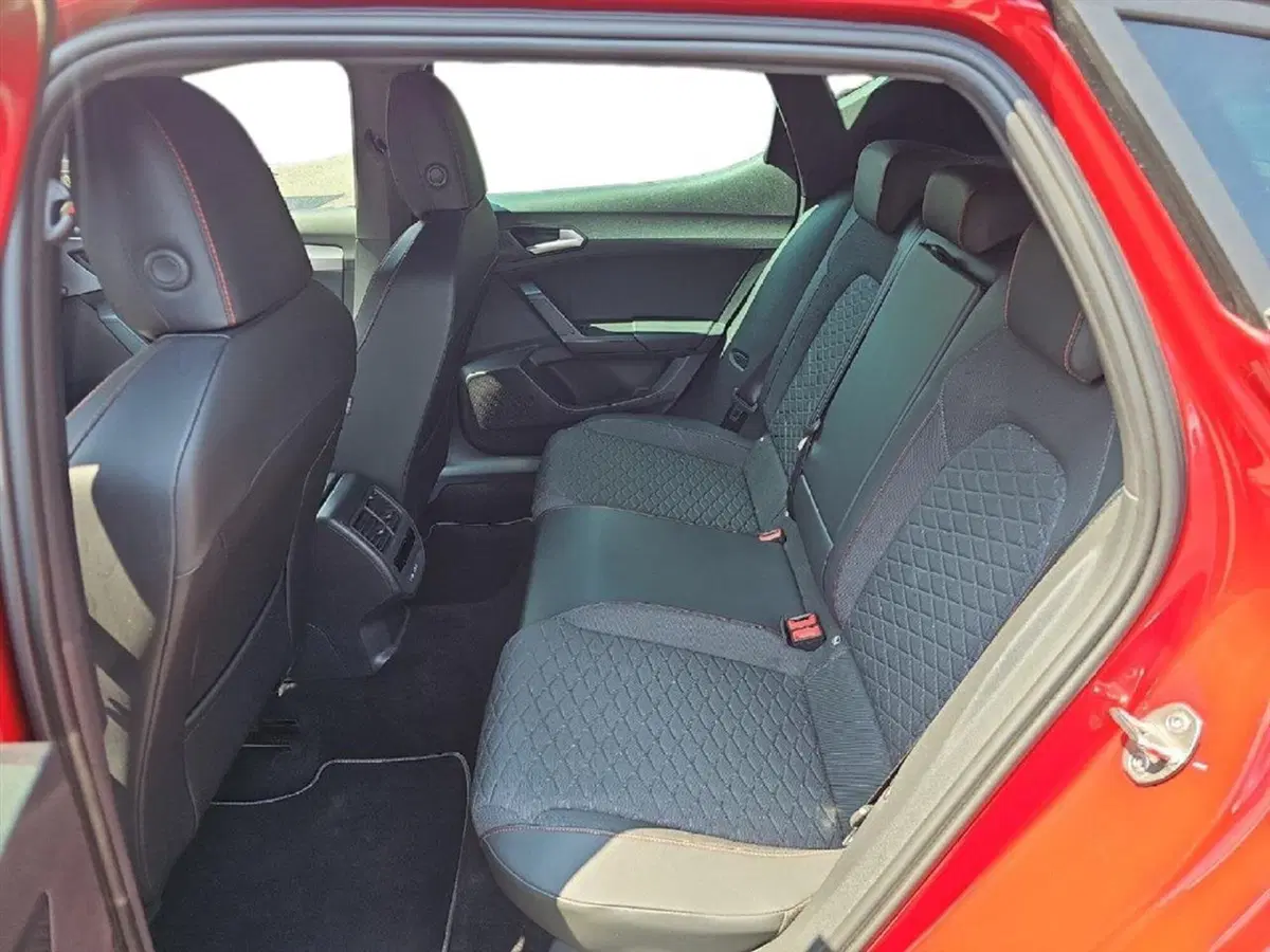SEAT Leon usata a Lecco (12)