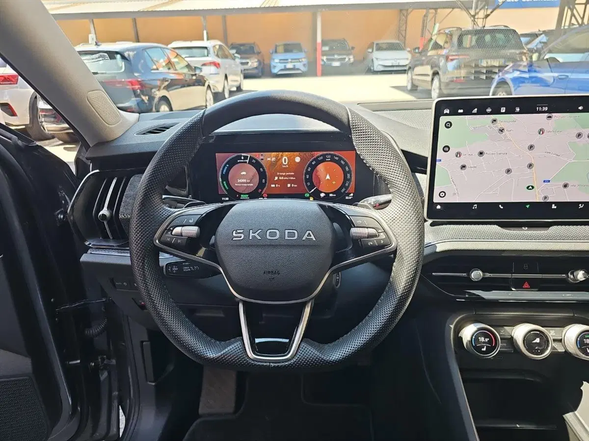 Skoda Kodiaq usata a Lecco (12)