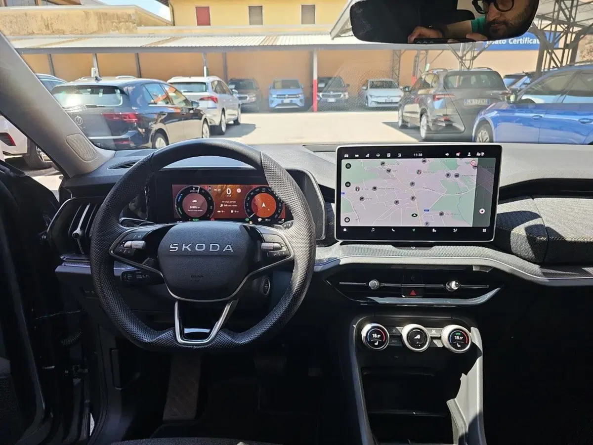 Skoda Kodiaq usata a Lecco (9)