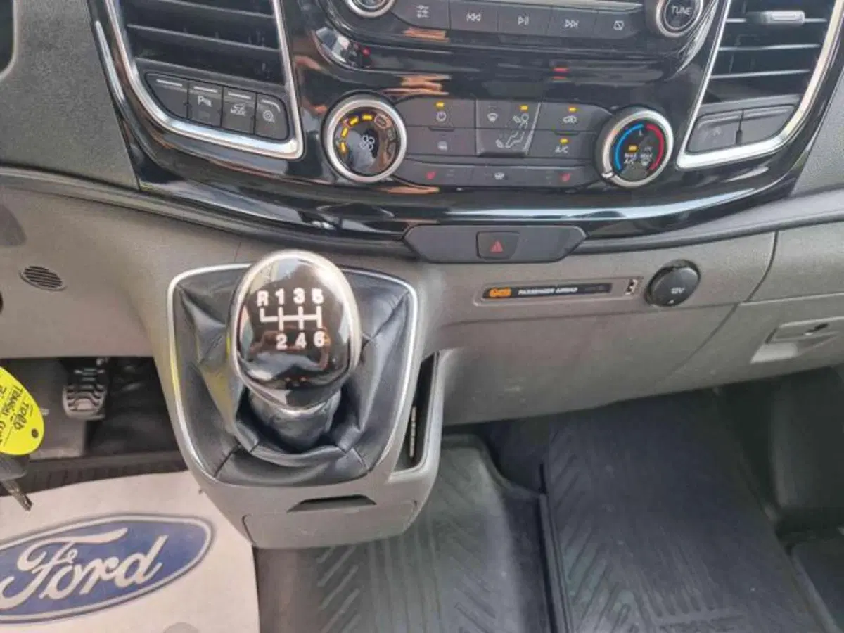 Ford Transit Custom Furgone usata a Bologna (11)