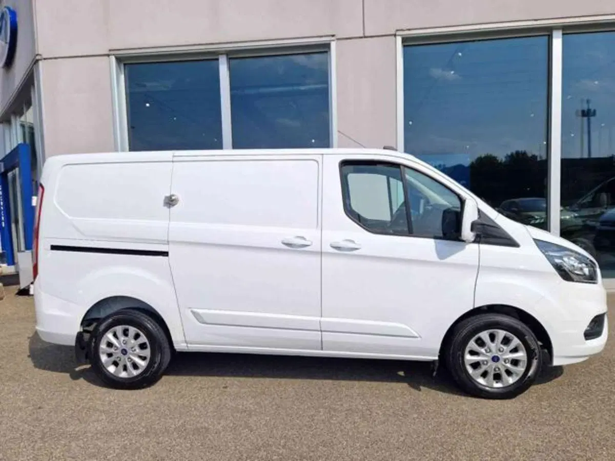 Ford Transit Custom Furgone usata a Bologna (4)