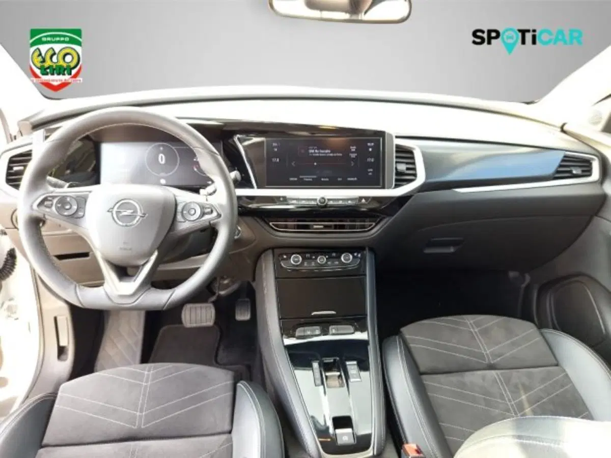 Opel Grandland usata a Frosinone (11)