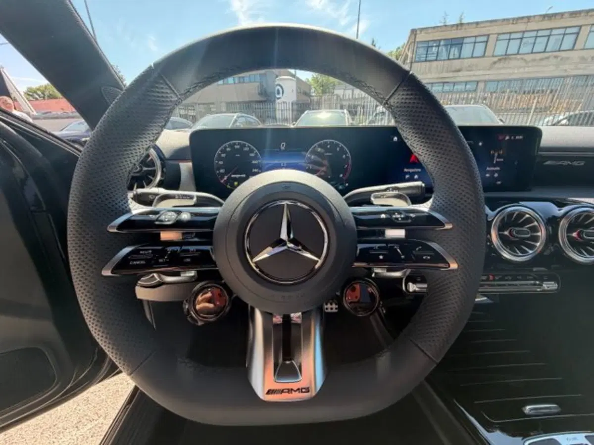 Mercedes-Benz Classe A nuova a Potenza (8)