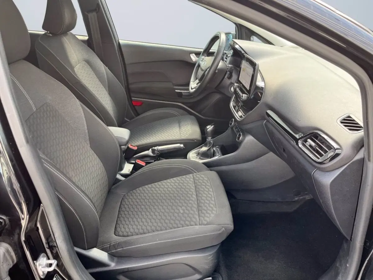 Ford Fiesta usata a Milano (15)