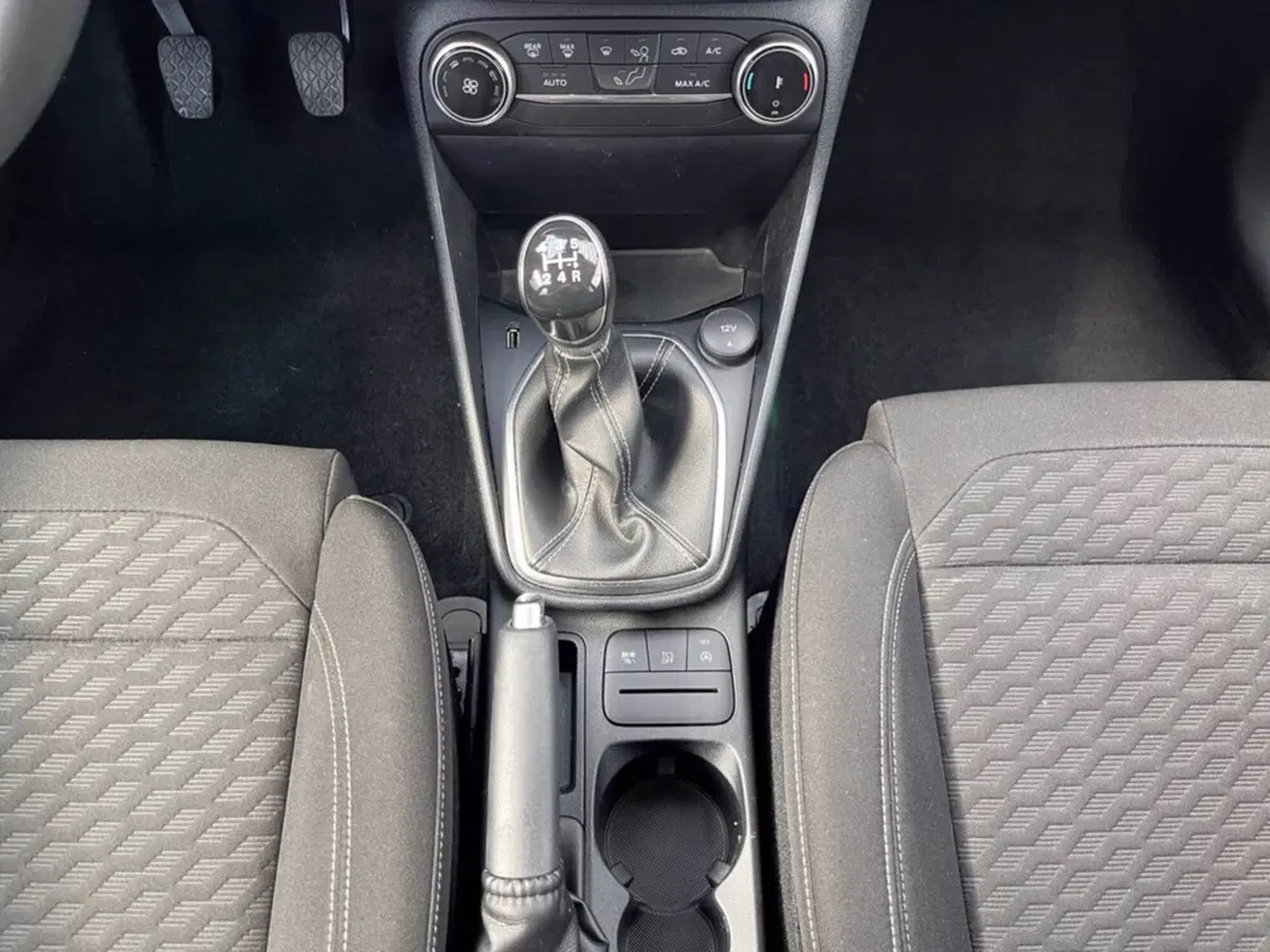 Ford Fiesta usata a Milano (16)