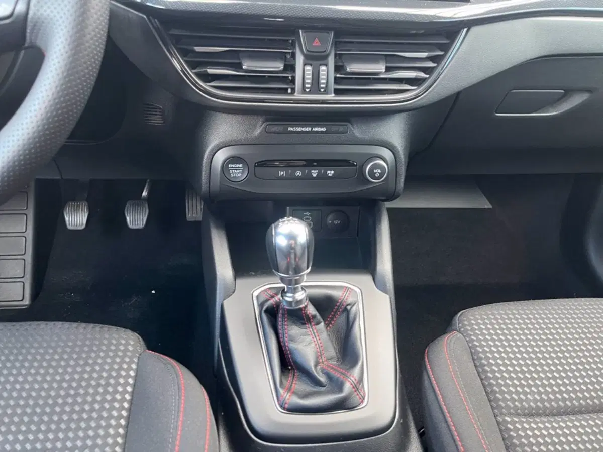 Ford Focus Station Wagon usata a Milano (16)
