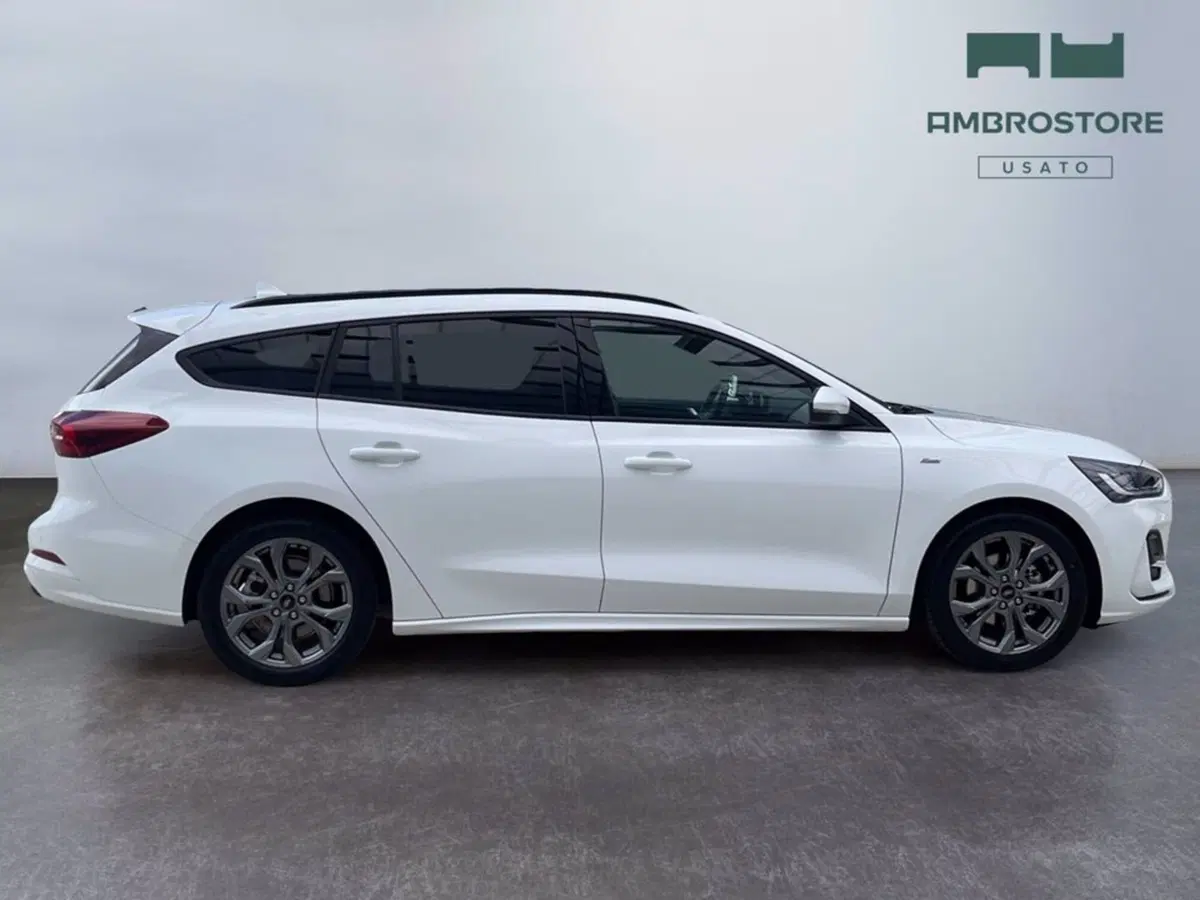 Ford Focus Station Wagon usata a Milano (6)