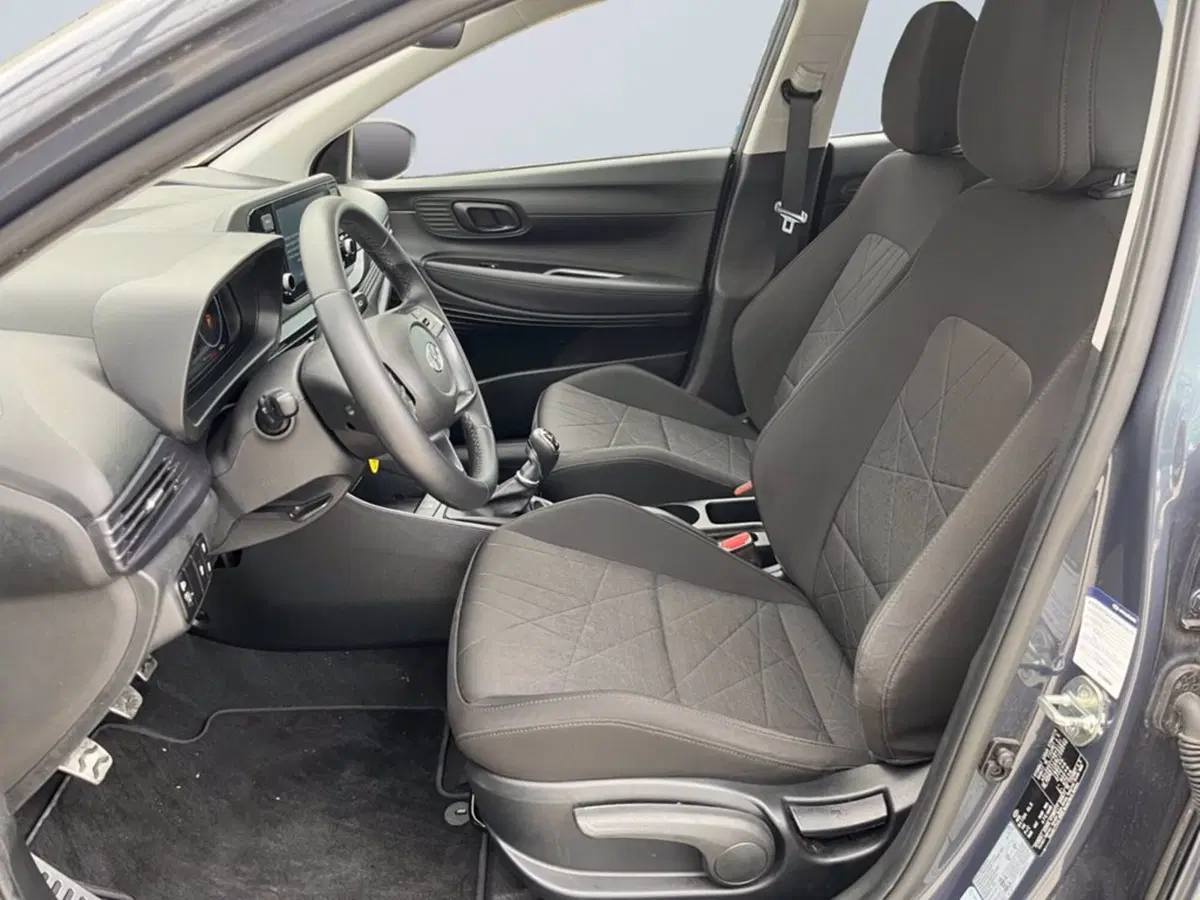 Hyundai Bayon usata a Milano (10)