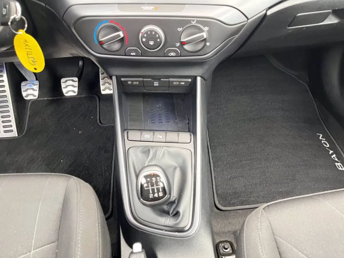Hyundai Bayon usata a Milano (16)