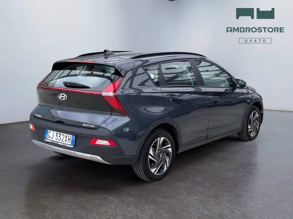 Hyundai Bayon usata a Milano (5)