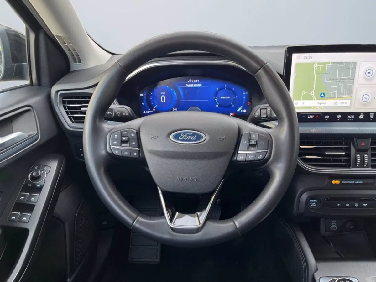 Ford Focus Station Wagon usata a Milano (13)