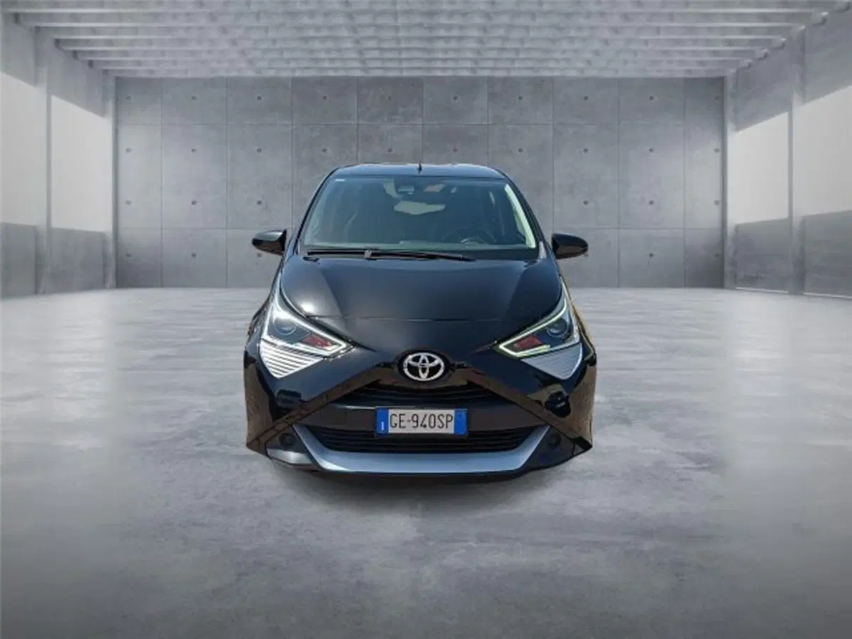 Toyota Aygo usata a Bari (2)