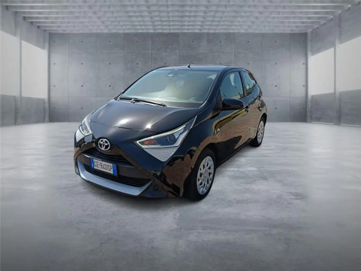 Toyota Aygo usata a Bari (3)