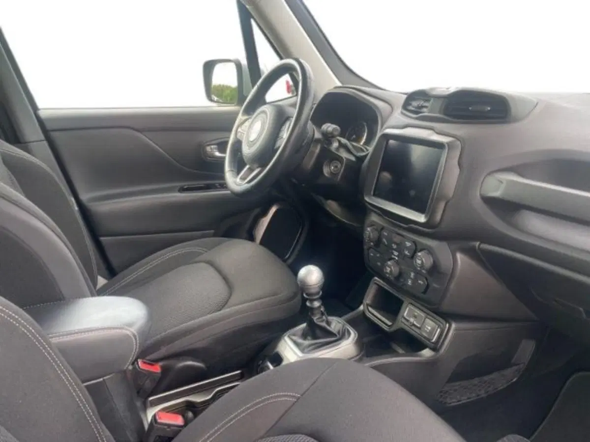 Jeep Renegade usata a Vercelli (14)