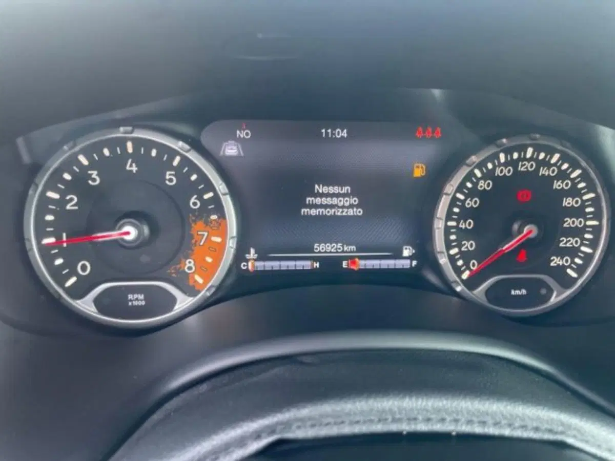Jeep Renegade usata a Vercelli (8)