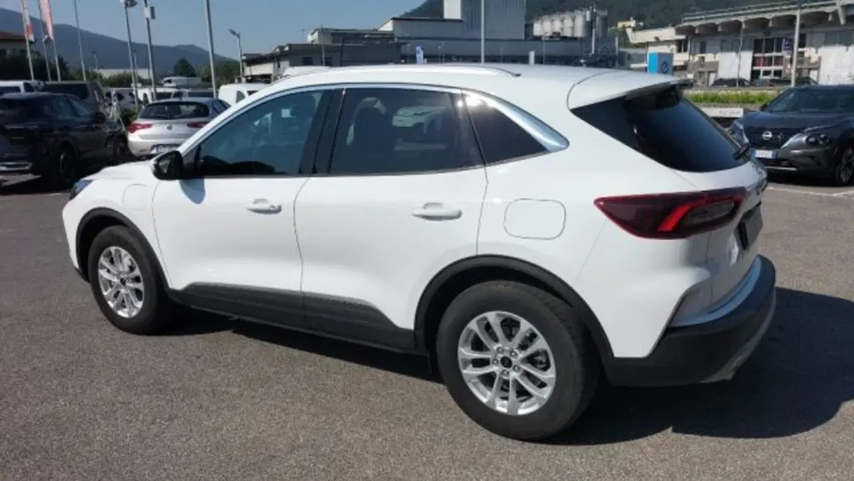 Ford Kuga usata a Lucca (6)