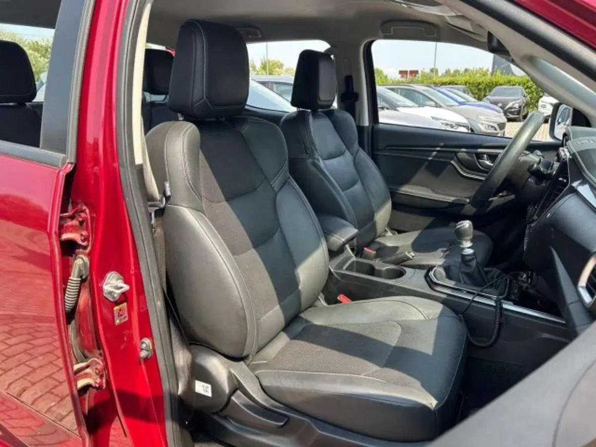 Isuzu D-Max Pick-up usata a Firenze (13)