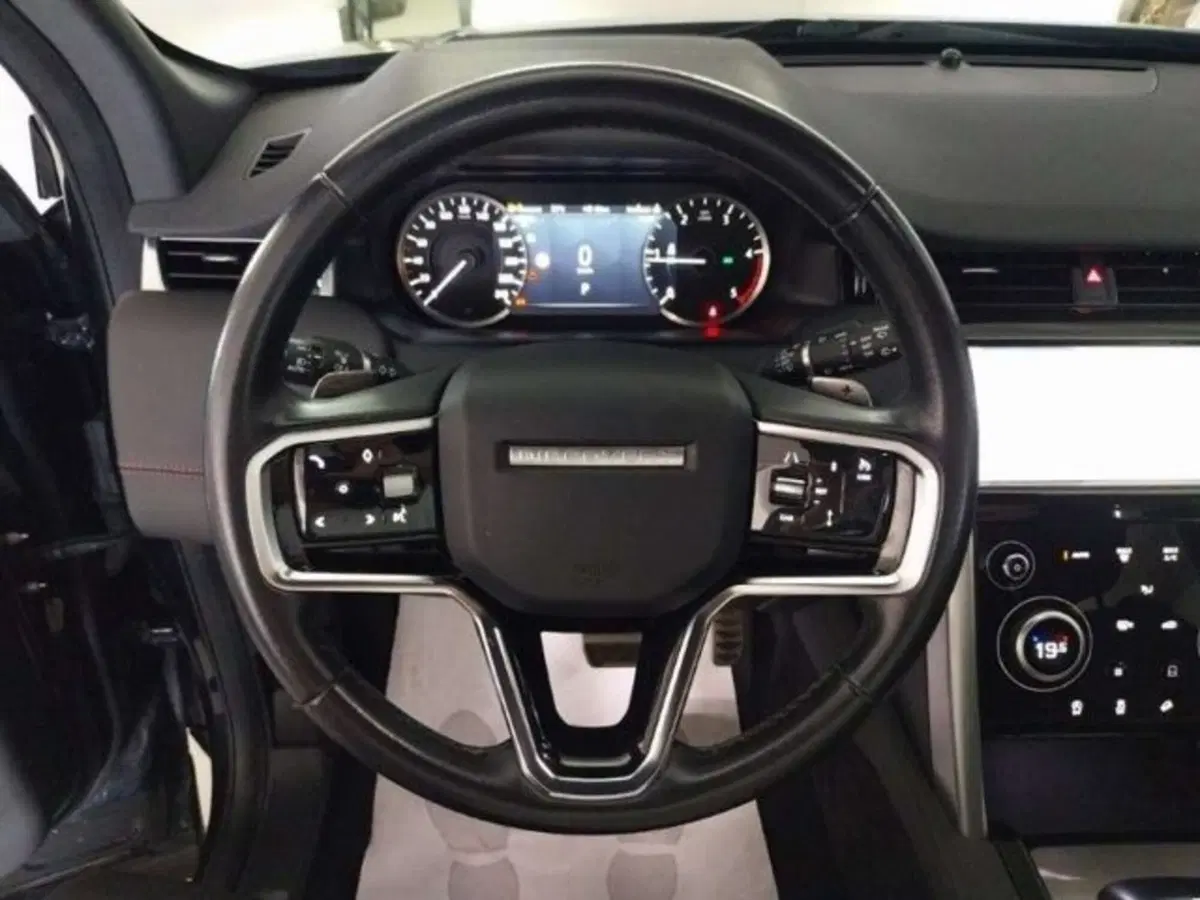 Land Rover Discovery Sport usata a Firenze (14)