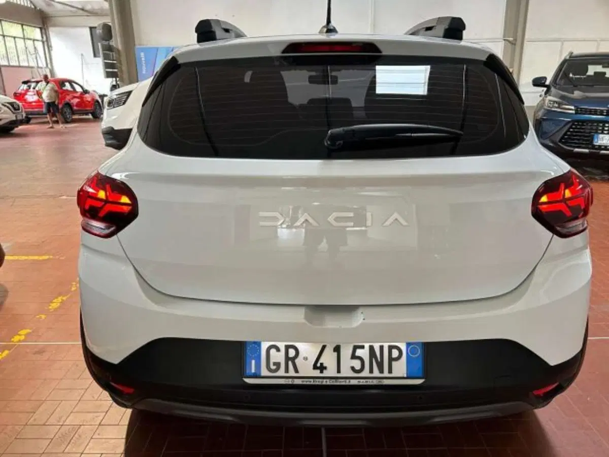 Dacia Sandero Stepway usata a Firenze (5)
