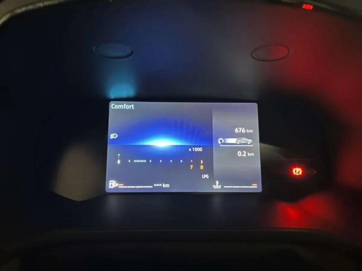Renault Captur usata a Firenze (8)