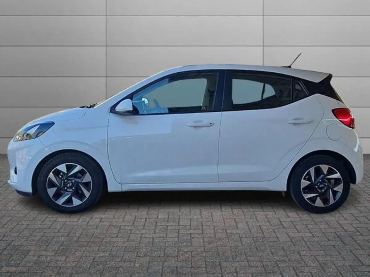 Hyundai i10 usata a Roma (2)