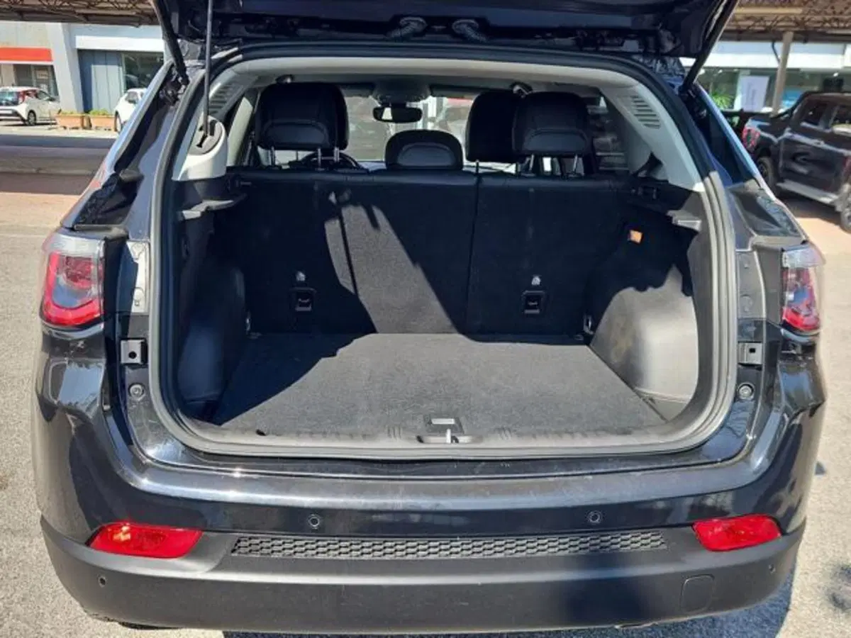 Jeep Compass usata a Roma (5)