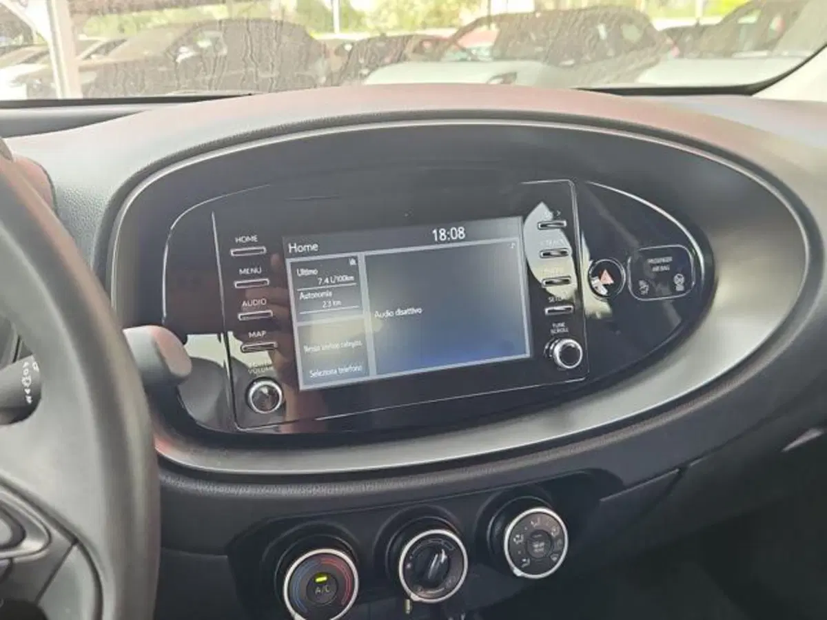 Toyota Aygo X usata a Roma (10)