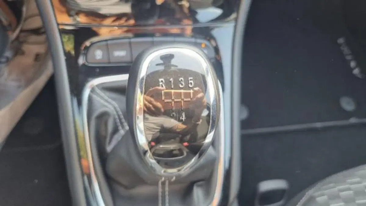 Opel Astra usata a Savona (8)