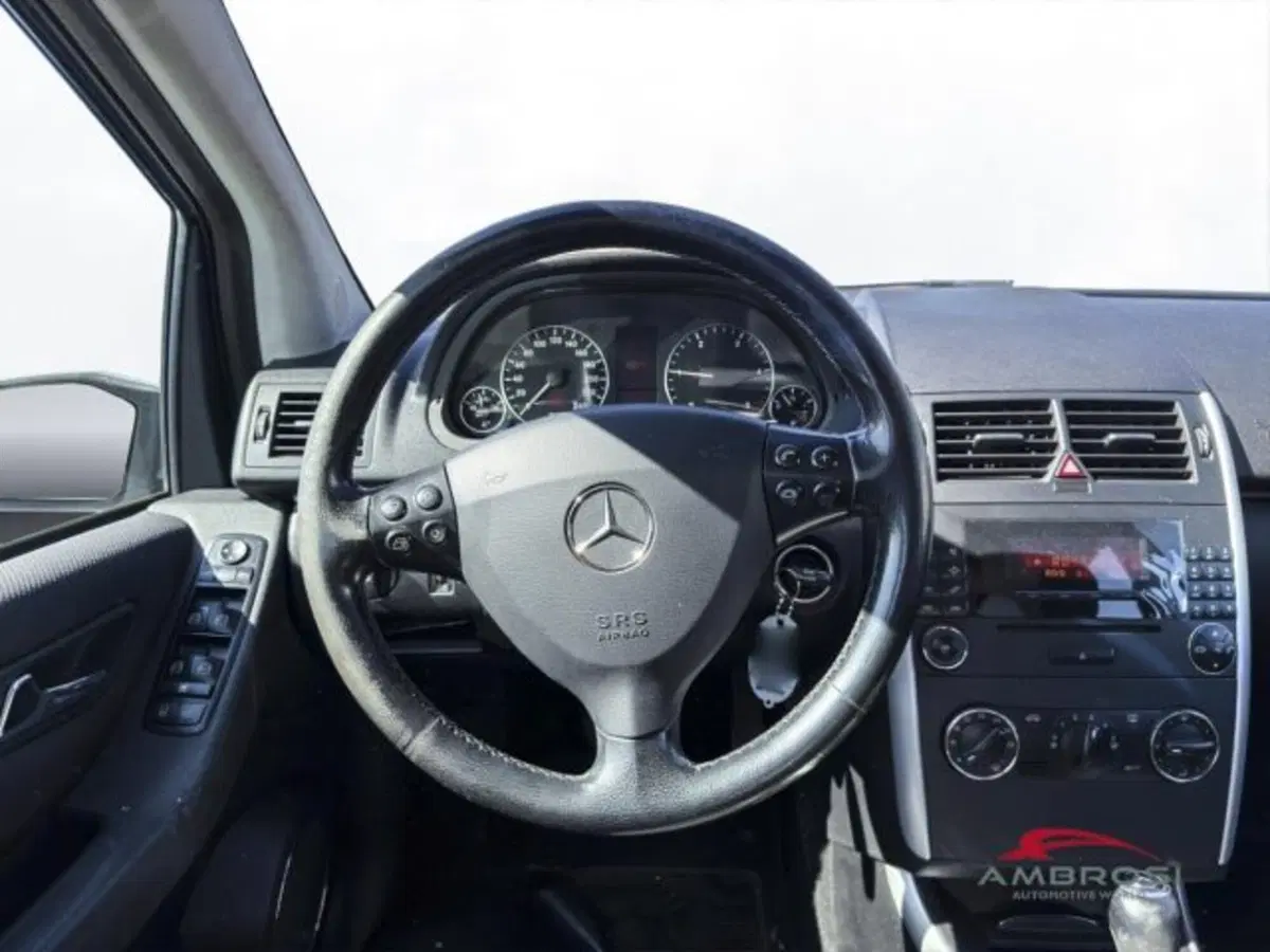 Mercedes-Benz Classe A usata a Perugia (14)