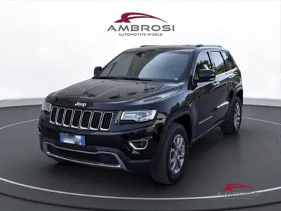 Jeep Grand Cherokee 3.0 V6 CRD 250 CV Multijet II Overland del 2016 usata a Corciano