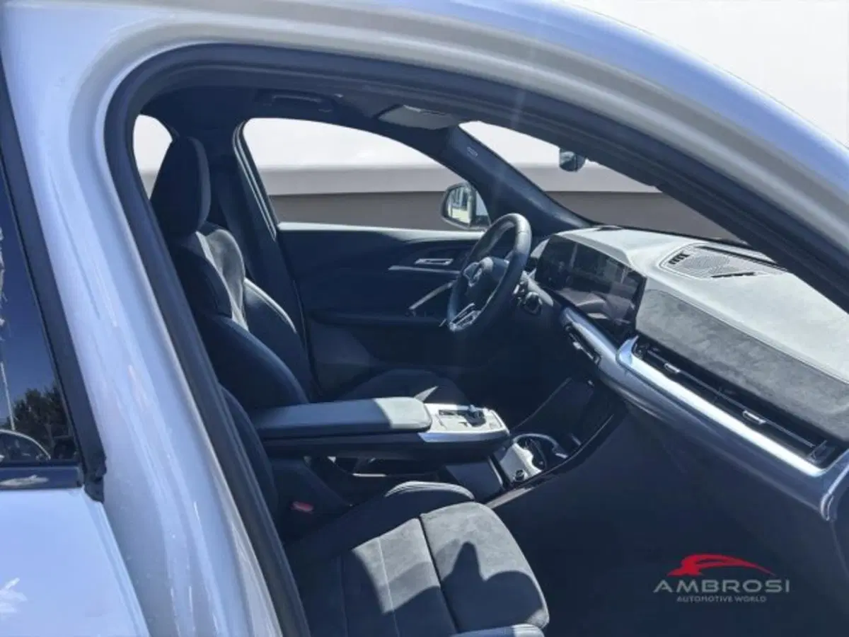 BMW X2 nuova a Perugia (12)