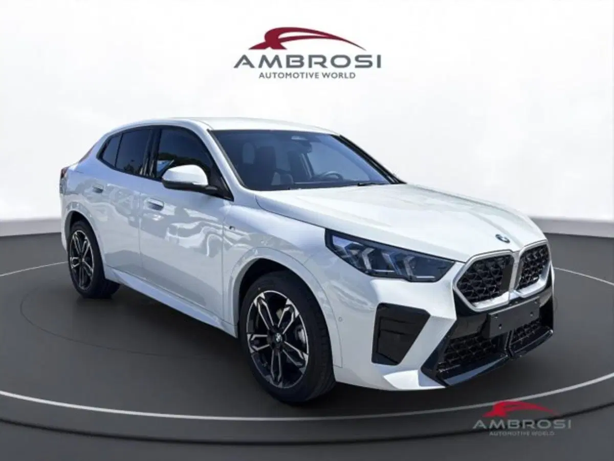BMW X2 nuova a Perugia (2)