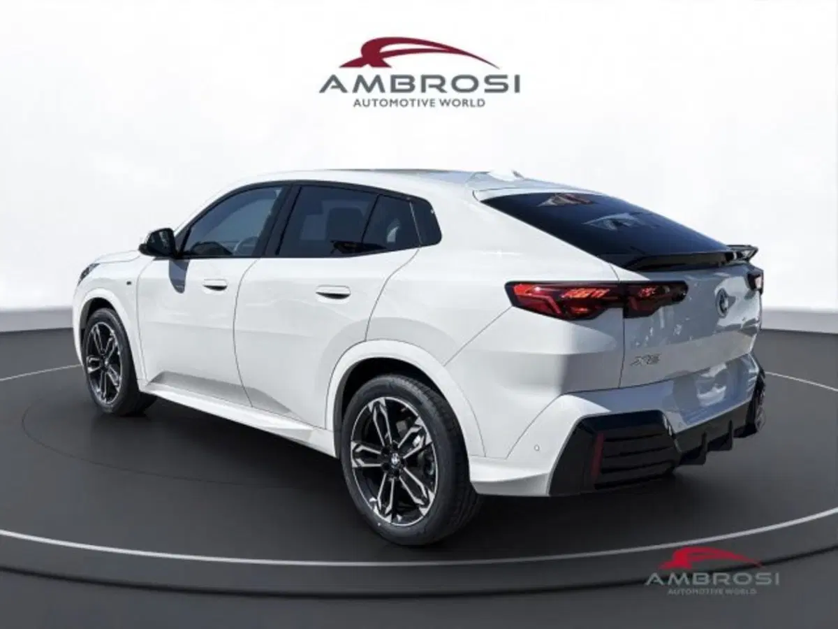 BMW X2 nuova a Perugia (4)
