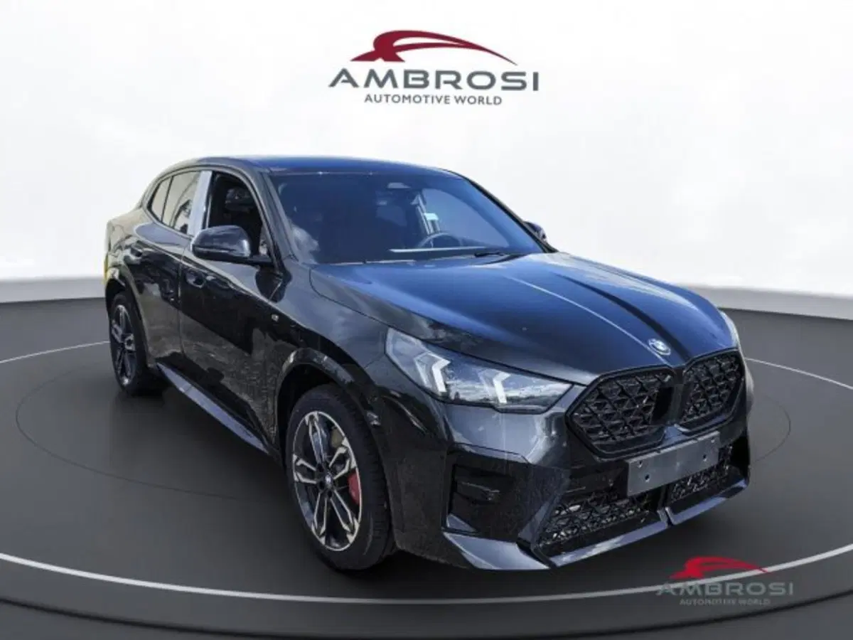 BMW X2 nuova a Perugia (2)