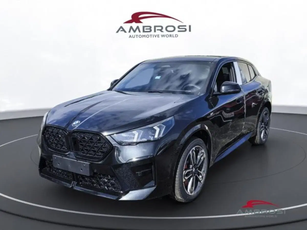 BMW X2 nuova a Perugia