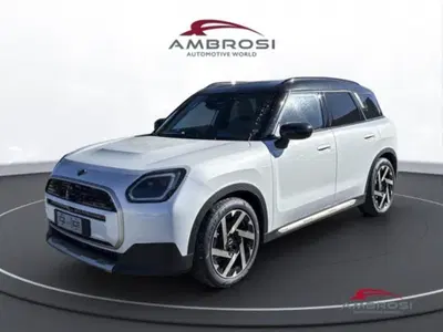 MINI Mini Countryman E Favoured del 2025 usata a Corciano