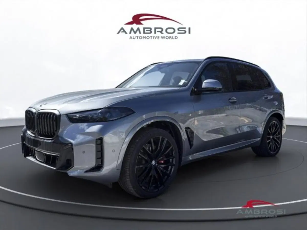 BMW X5 nuova a Perugia